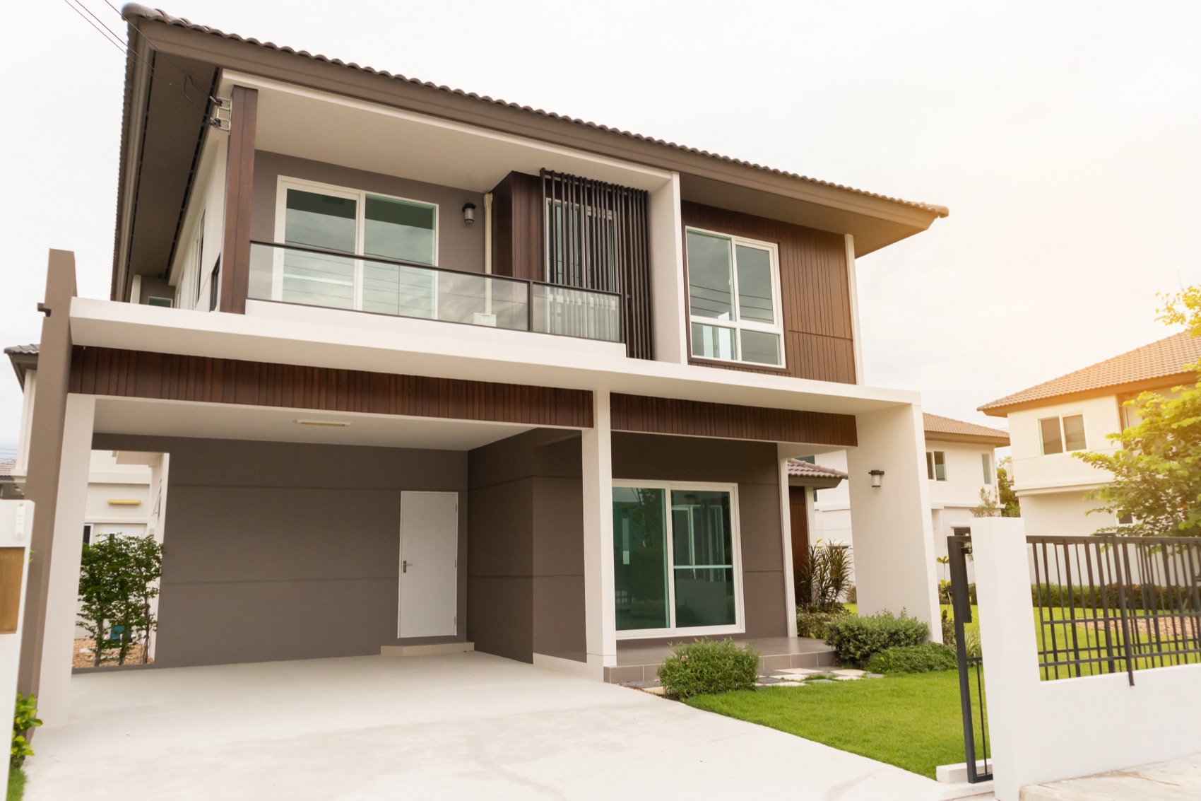 Boca Grande vs Naples: Comparing Gulf-Coast Luxury Real Estate