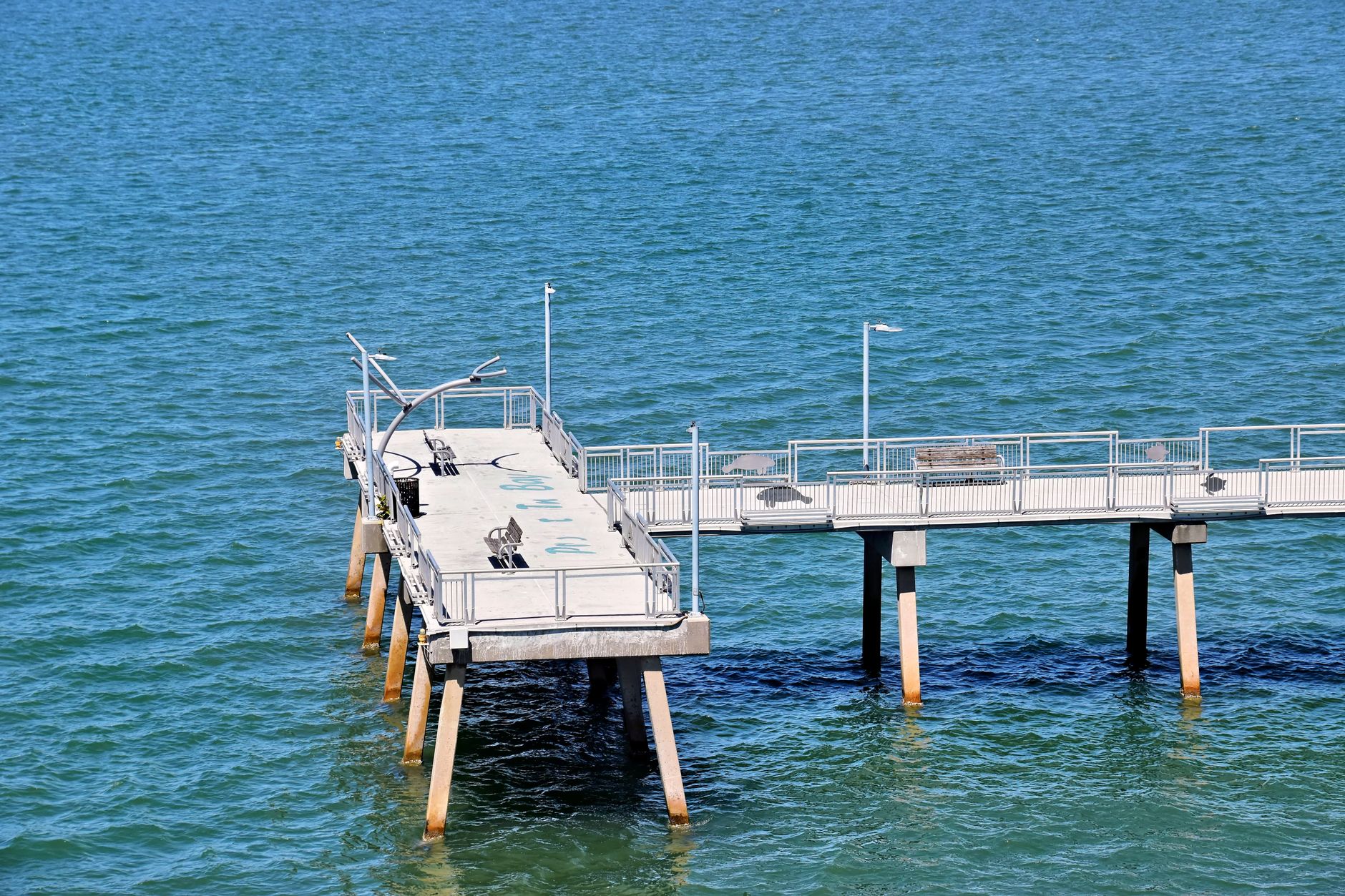 Sarasota vs Venice: Which Coastal Town Fits