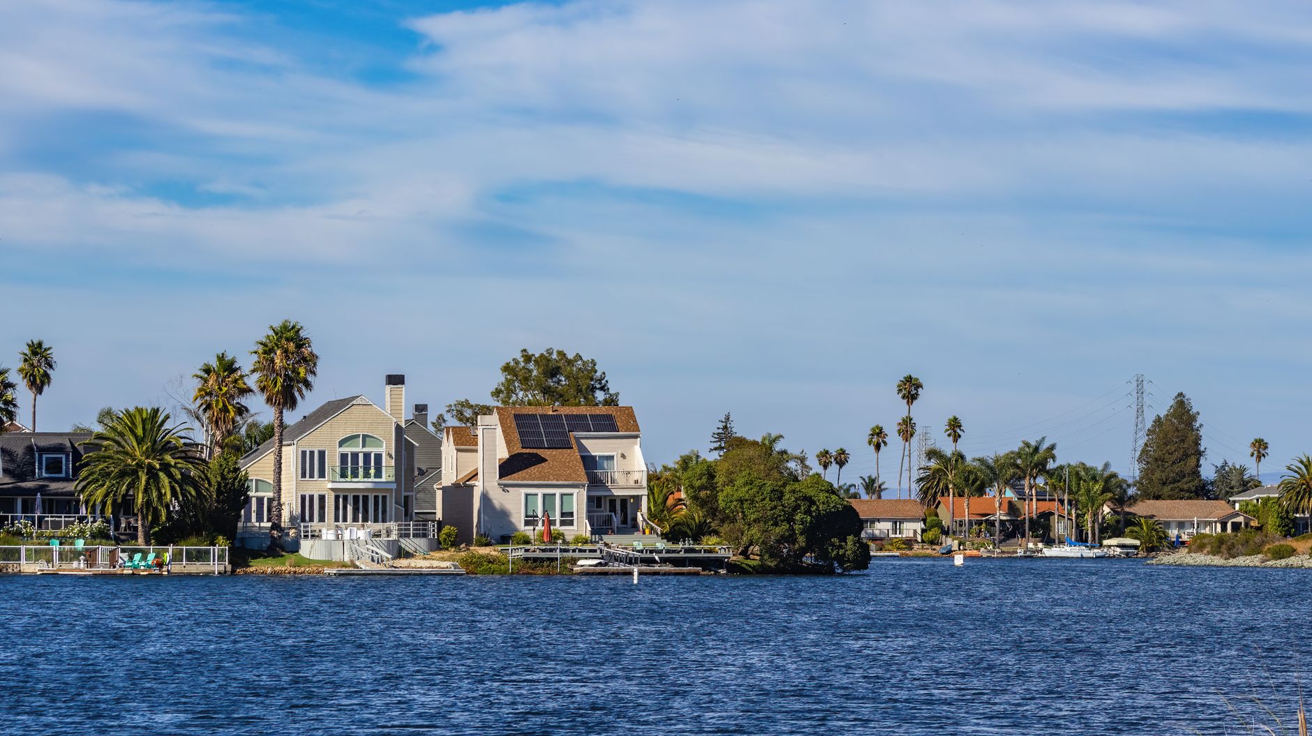 Selling a Waterfront Home: Preparation Checklist
